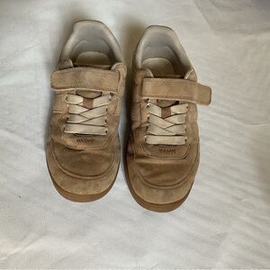 H&M Kids Boys Beige Suede Sneakers (Size 13.5)